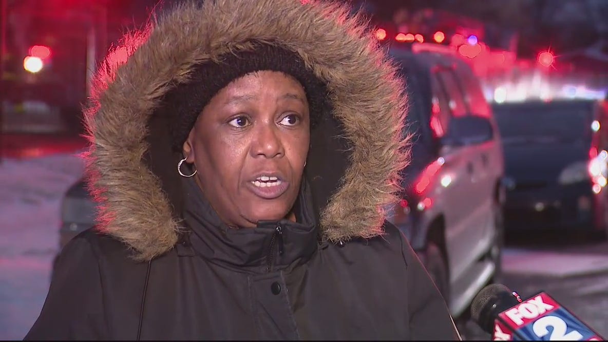 Residents displaced after Southwest Detroit apartment fire